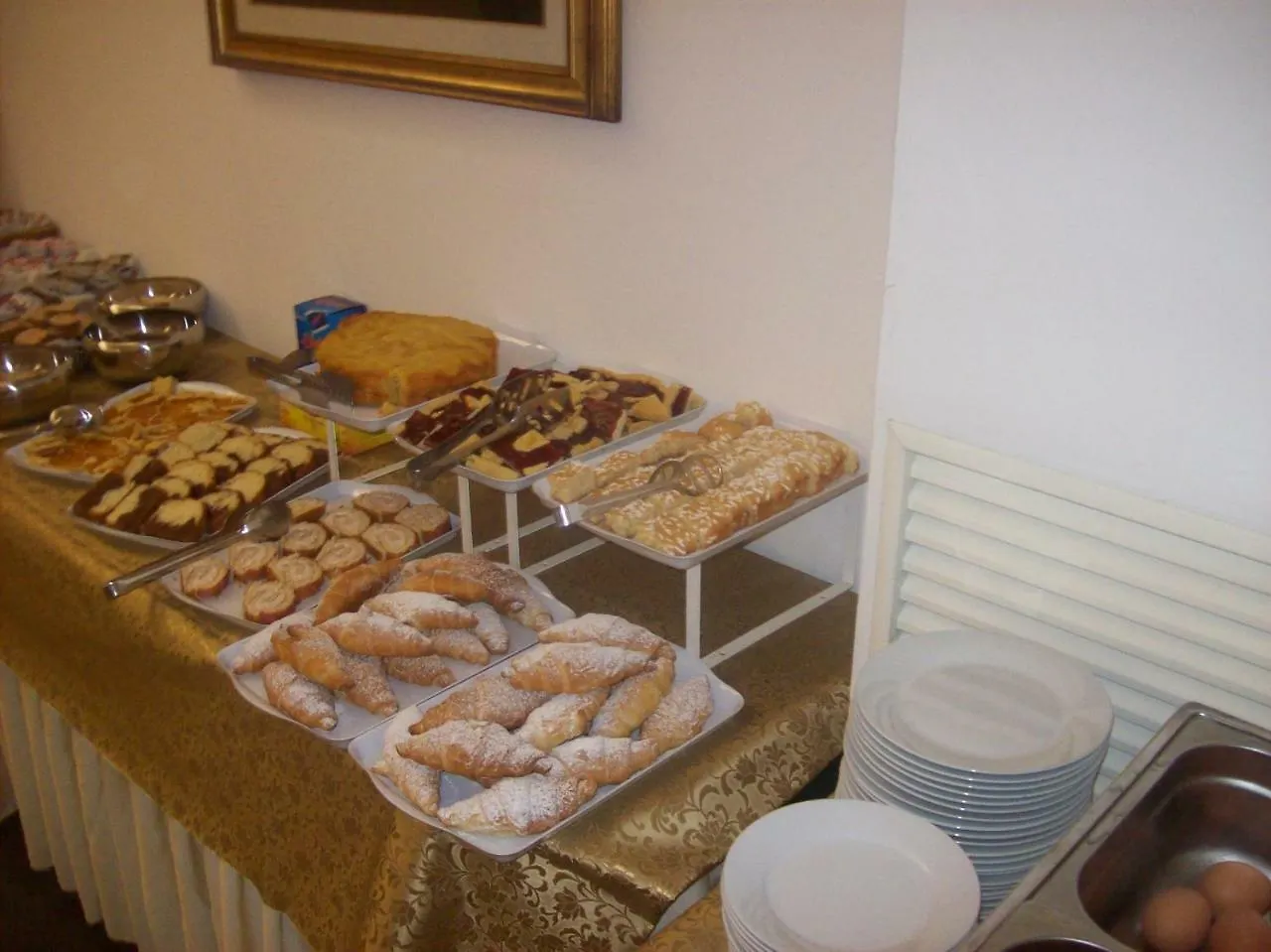 Hotel Rosy Rimini 3*,  Italy