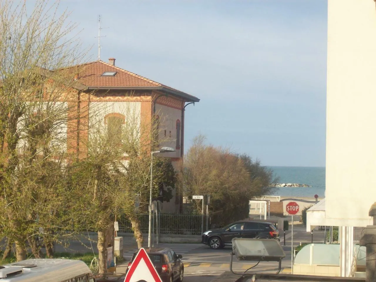Hotel Rosy Rimini 3*,