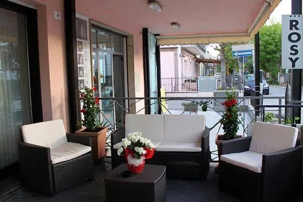 Hotel Rosy Rimini 3*,